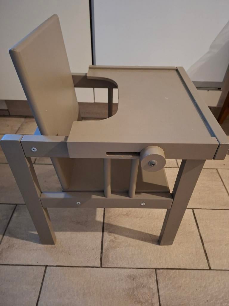 Kindertafeltje met stoeltje (merk Quax), Kinderen en Baby's, Ophalen