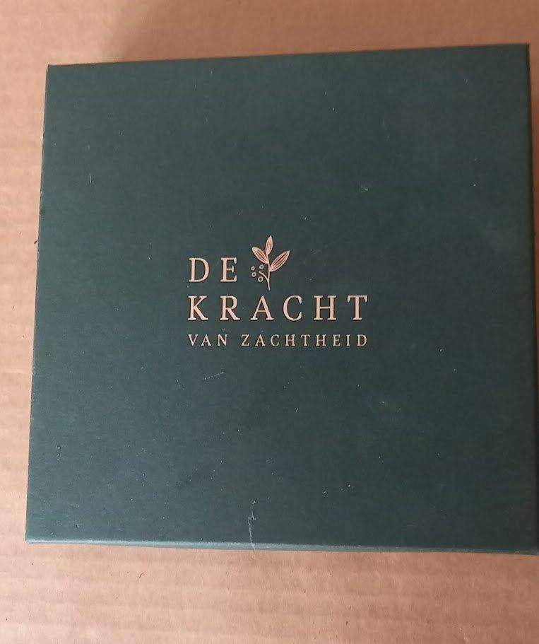 yoha, kaartenset, de kracht van de zachtheid, Enlèvement ou Envoi, Comme neuf, Livre, Bien-être et Spiritualité