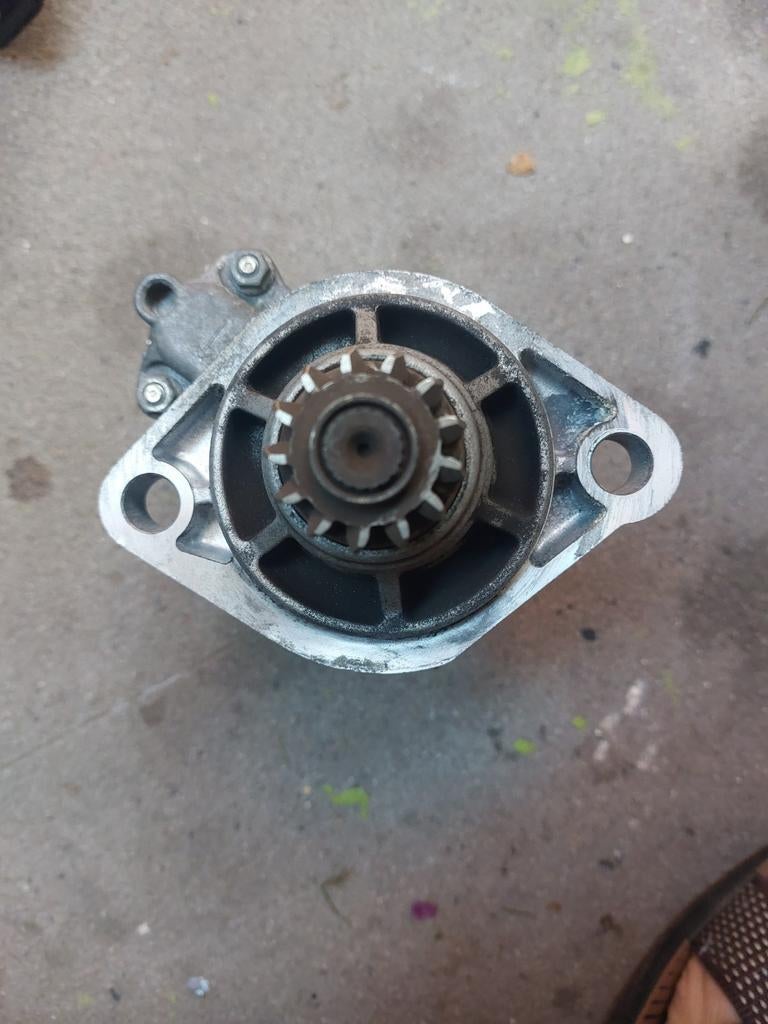 Démarreur voiture essence start stop pou vw skoda seat audi, Fietsen en Brommers, Ophalen, Zo goed als nieuw