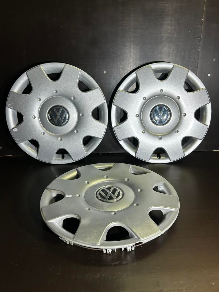 3 enjoliveurs vw caddy passat touran golf 6,7,8 16", Autos : Divers, Enjoliveurs, Enlèvement ou Envoi, Utilisé