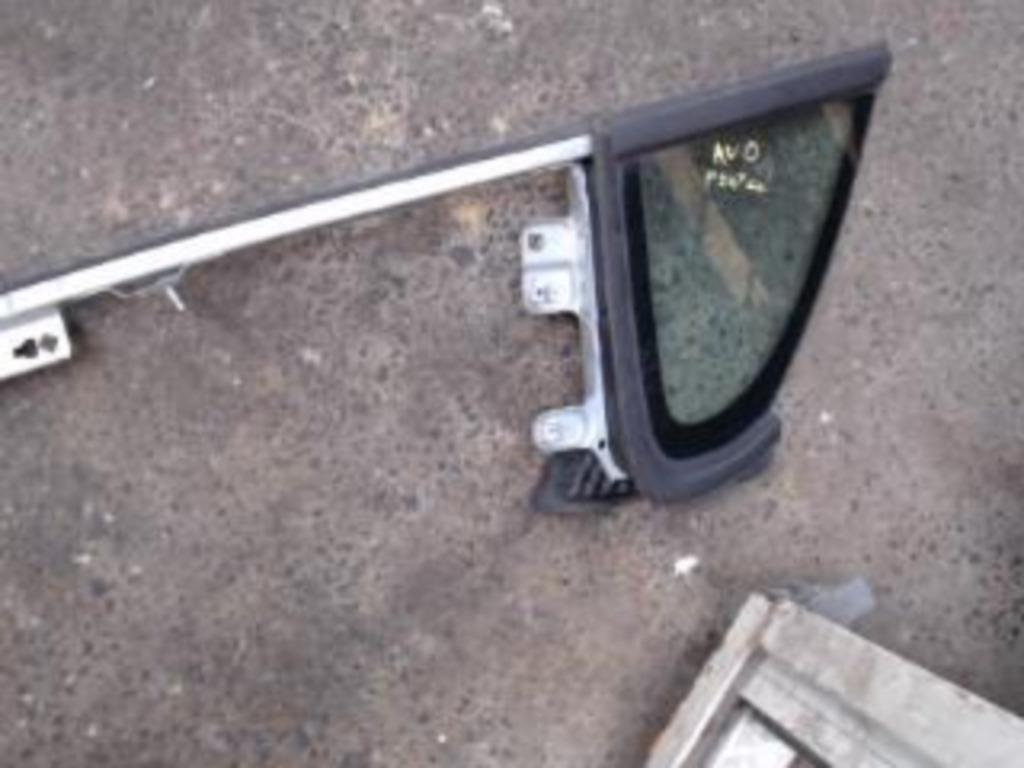 Déflecteur droit Peugeot 207 CC 2007-2015  P/14293, Enlèvement ou Envoi, Utilisé, Peugeot