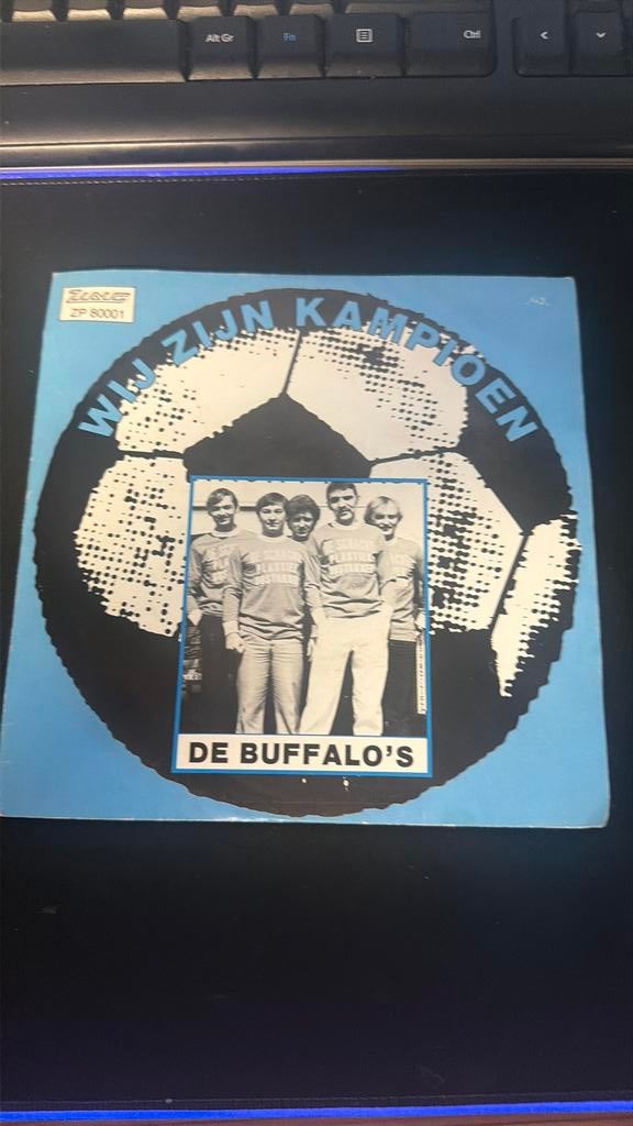 De buffalo’s  wij zijn kampioen, Ophalen
