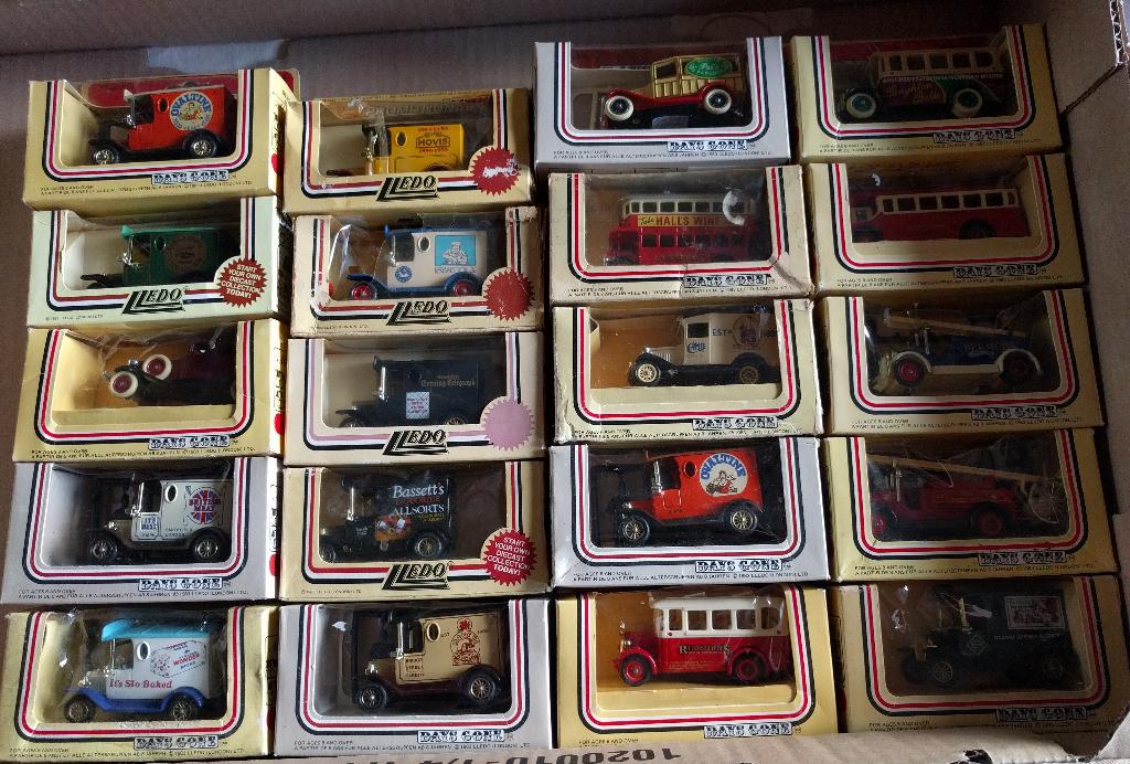 LLedo / Days Gone diverse modellen €5 per stuk, Ophalen of Verzenden, Zo goed als nieuw, Bus of Vrachtwagen