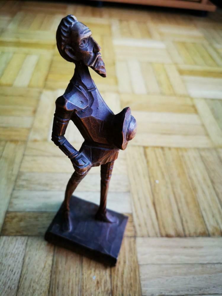 gesneden houten beeldje Don Quichot 19 x 5 x 7 cm, Ophalen