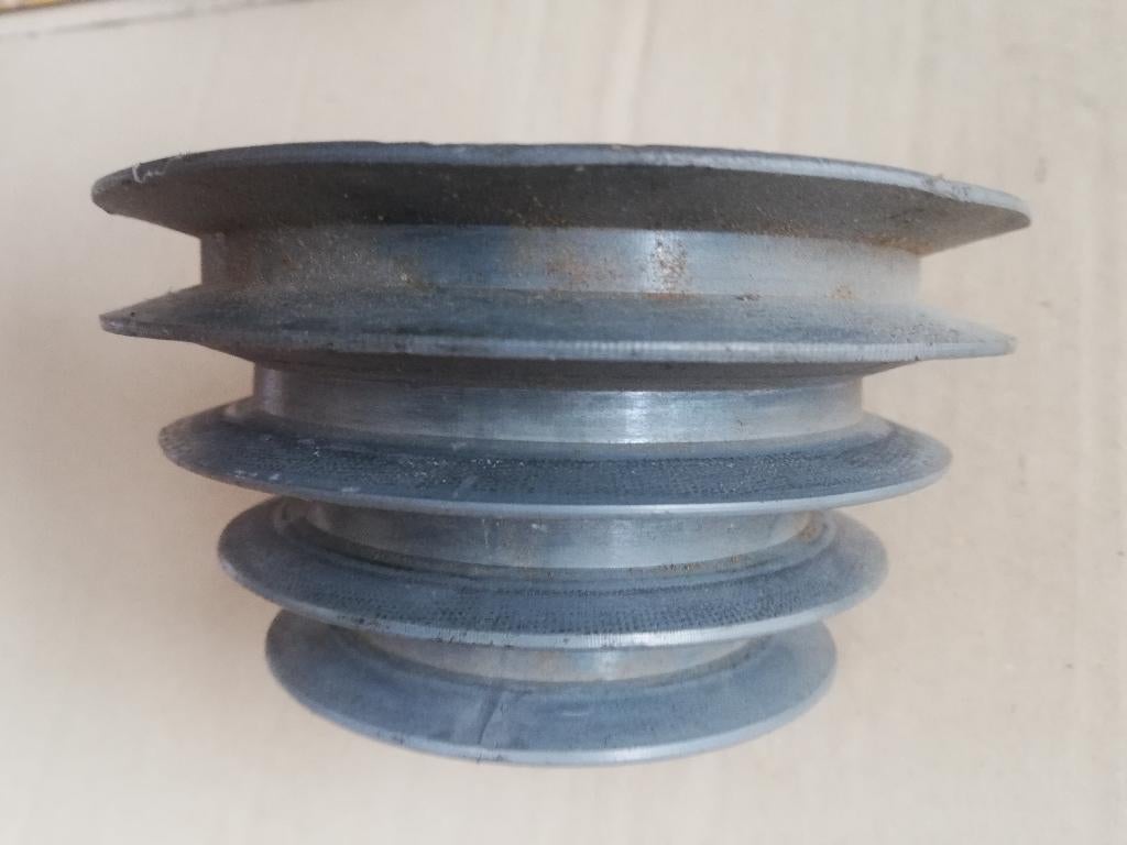 V- riemschijf / 4 dubbel en een enkelvoudige van 80 mm, Ophalen of Verzenden, Gebruikt