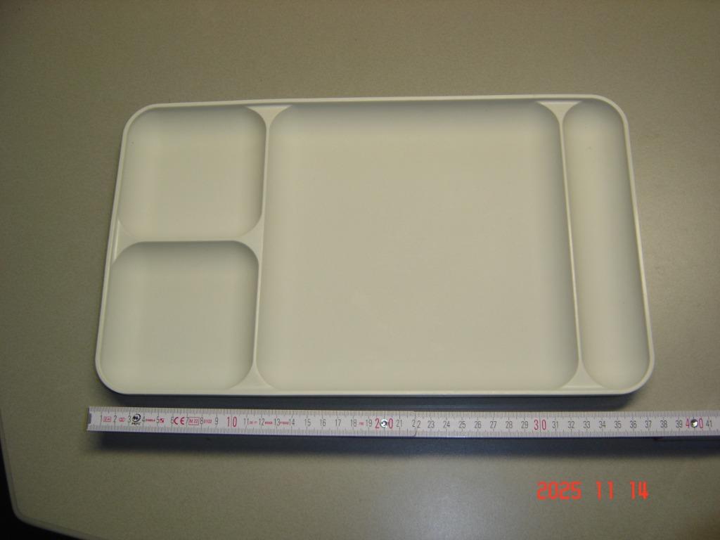 Tupperware eet plateau met 4 vakken, Maison & Meubles, Cuisine| Tupperware, Enlèvement ou Envoi, Comme neuf