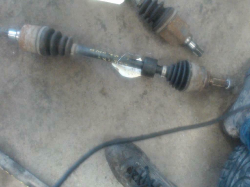 Cardan gauche Suzuki Wagon R  1998-2000, Motoren, Ophalen, Gebruikt