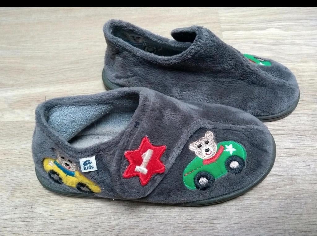 Pantoffels maat 30, Ophalen of Verzenden