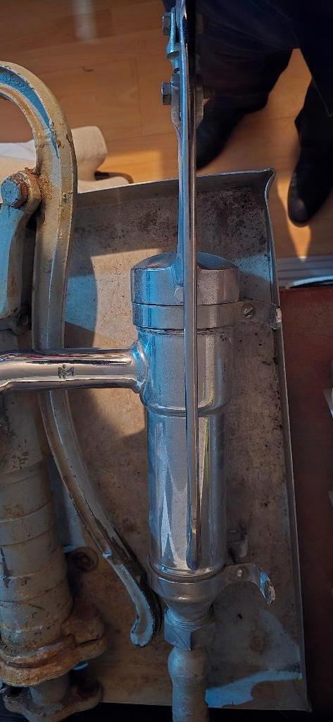 Handwaterpomp, Jardin & Terrasse, Pompes à eau, Enlèvement, Utilisé, Manuelle, Pompe pour citernes d'eau de pluie