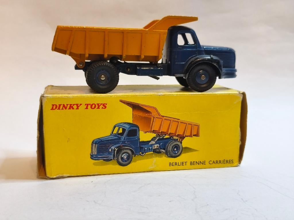 DINKY TOYS FRANKRIJK BERLIET BENNE QUARRY REF 580, Hobby en Vrije tijd, Modelauto's | 1:43, Zo goed als nieuw, Bus of Vrachtwagen