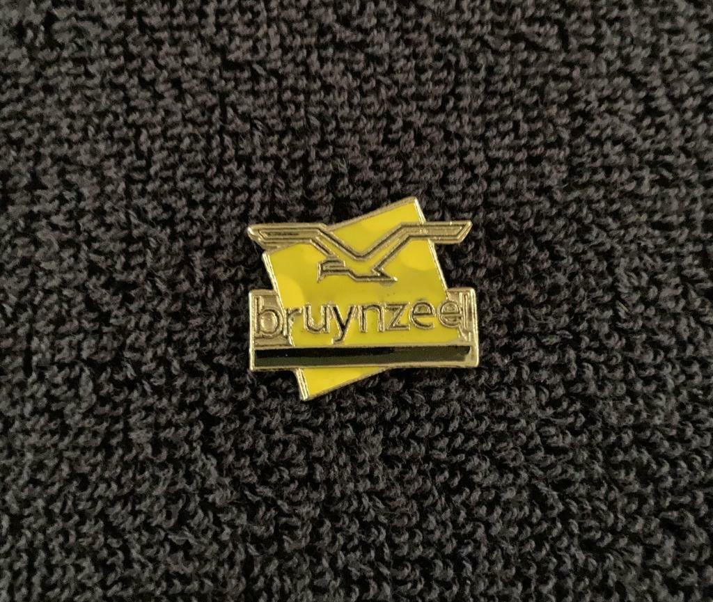 PIN - BRUYNZEEL, Envoi, Utilisé, Marque, Insigne ou Pin's