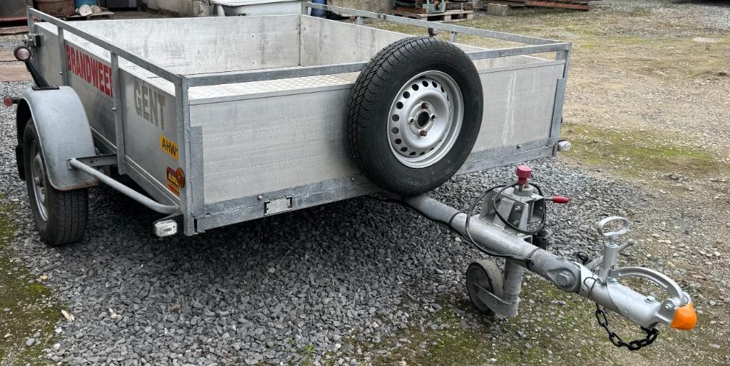 Aanhangwagen, Ophalen