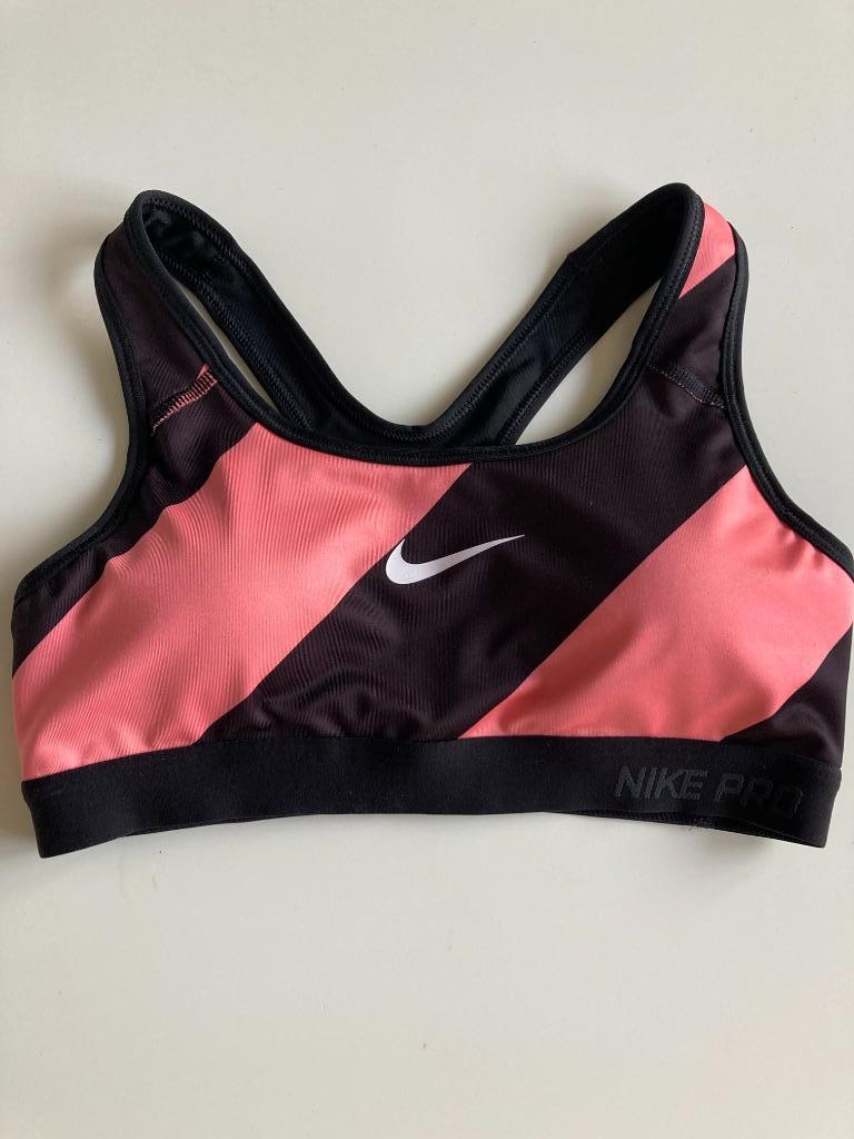 Sport bh Nike maat S in nieuwstaat, Vêtements | Femmes, Enlèvement ou Envoi, Taille 36 (S), Nike, Comme neuf