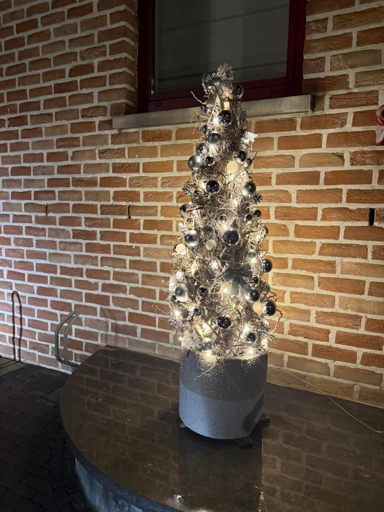 Kerstversiering met verlichting, Diversen, Kerst, Ophalen, Zo goed als nieuw