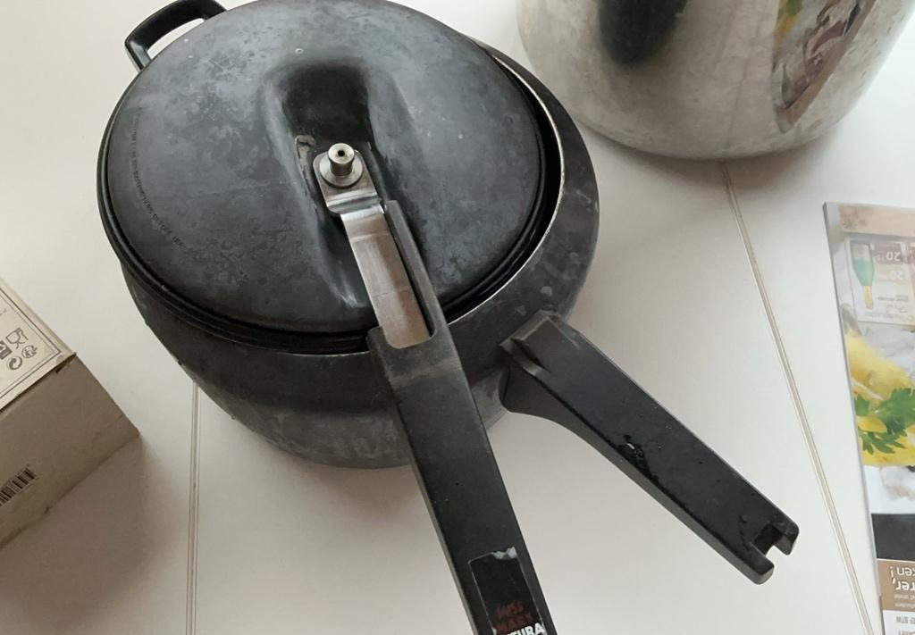 Cocotte-minute / autocuiseur – joint en bon état, Huis en Inrichting, Keuken | Potten en Pannen, Gebruikt, Aluminium, Ophalen
