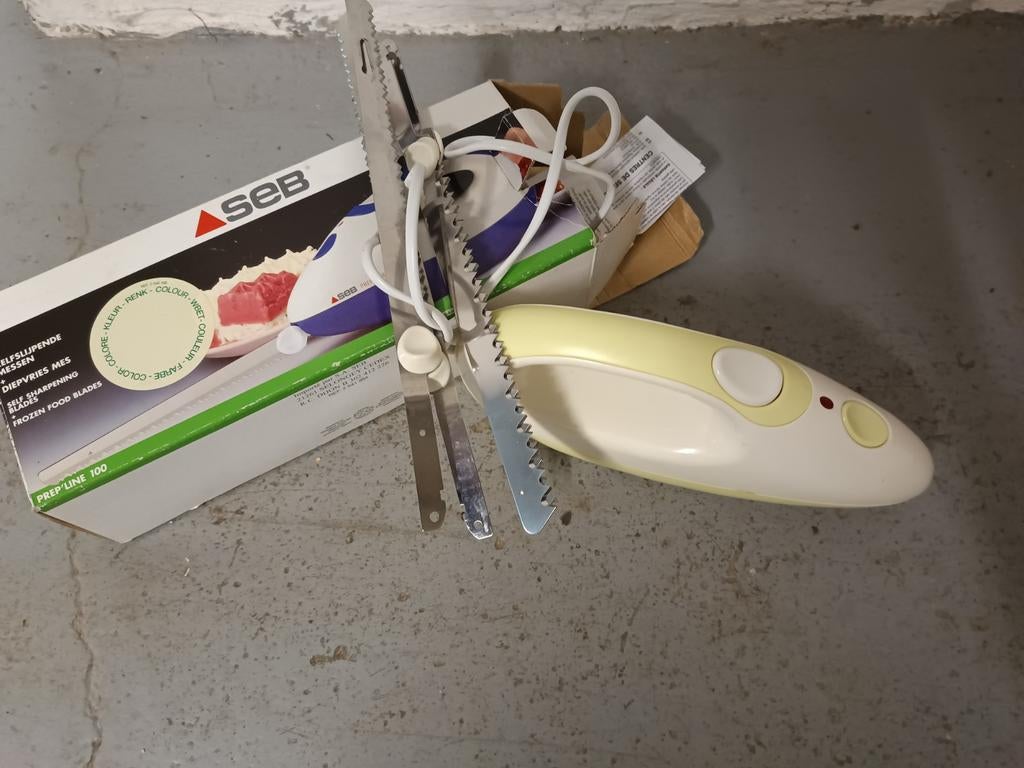 Couteau électrique, Electroménager, Enlèvement
