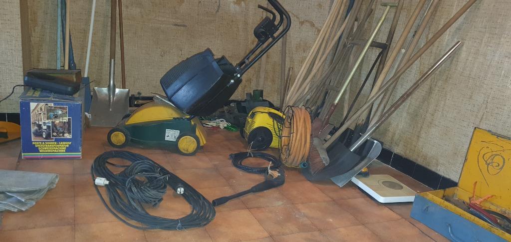 Outils vendre divers outils, Ophalen
