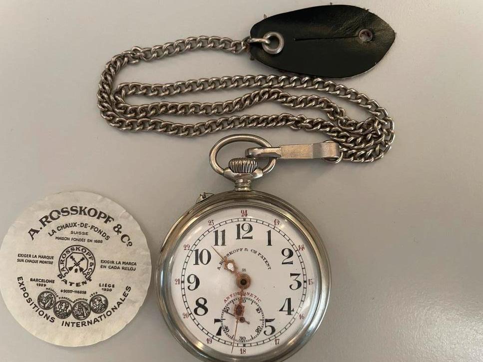 Zakuurwerk Rosskopf & co, Handtassen en Accessoires, Ophalen of Verzenden, Met ketting