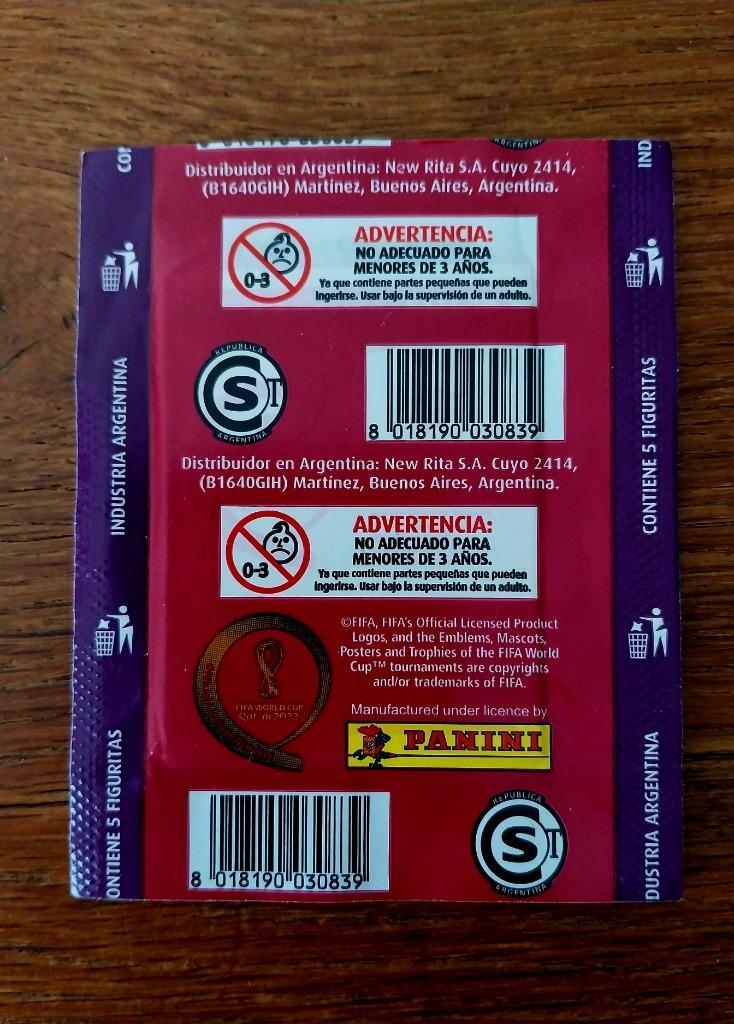 Panini WK Qatar 2022 zakje/packet Industria Argentina 5 Figu, Verzamelen, Ophalen of Verzenden, Nieuw