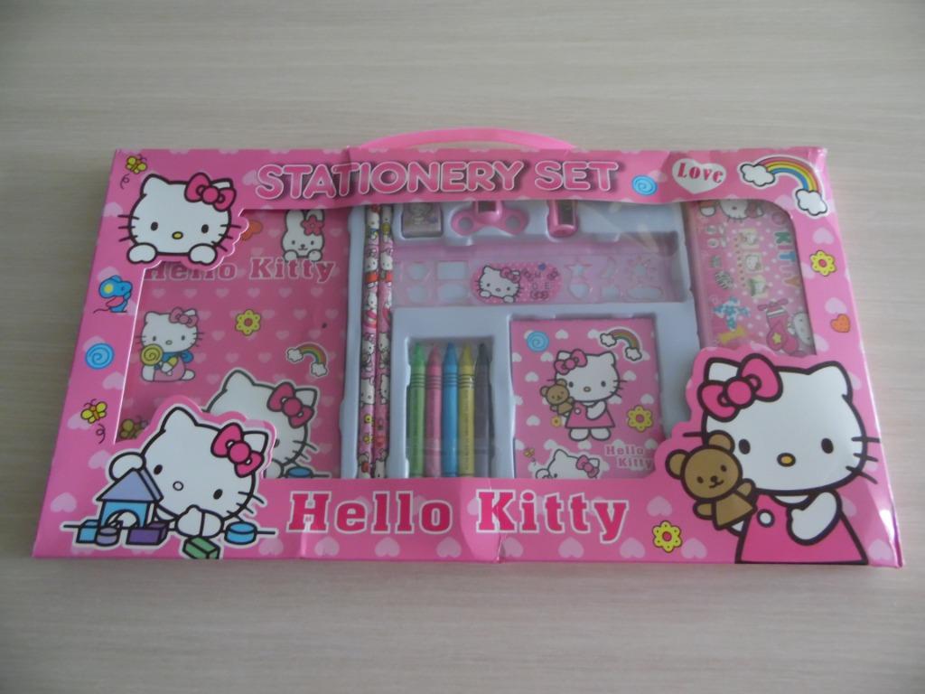 SET DE PAPETERIE   HELLO  KITTY     NEUF, Enlèvement ou Envoi, Neuf, Bricolage