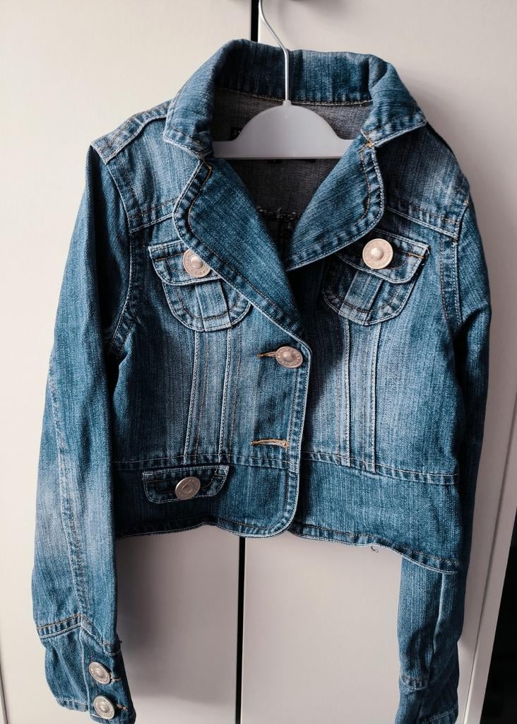 Veste femme en jeans Taille 36, Vêtements | Femmes, Enlèvement, Comme neuf
