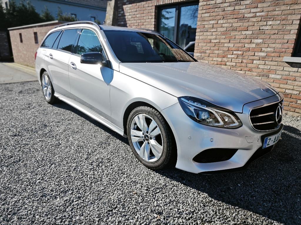 Mercedes 2015 E220 CDI Pack AMG Boite 9Gtronic 1Pro 201000km, Autos, Mercedes-Benz, Argent ou Gris, Achat, Euro 6, Alcantara