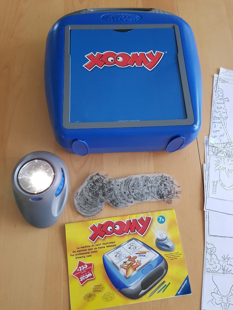 Xoomy tekenprojector Ravensburger, Kinderen en Baby's, Ophalen of Verzenden, Zo goed als nieuw, Knutselen, Met licht