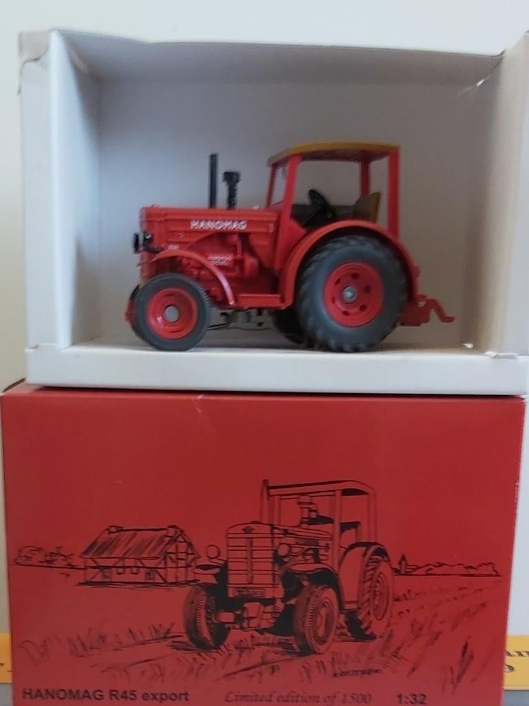 Siku Hanomag R45 Export 1 HMT Lanz D9506 jaune, Hobby & Loisirs créatifs, Voitures miniatures | 1:32, Neuf, Tracteur et Agriculture