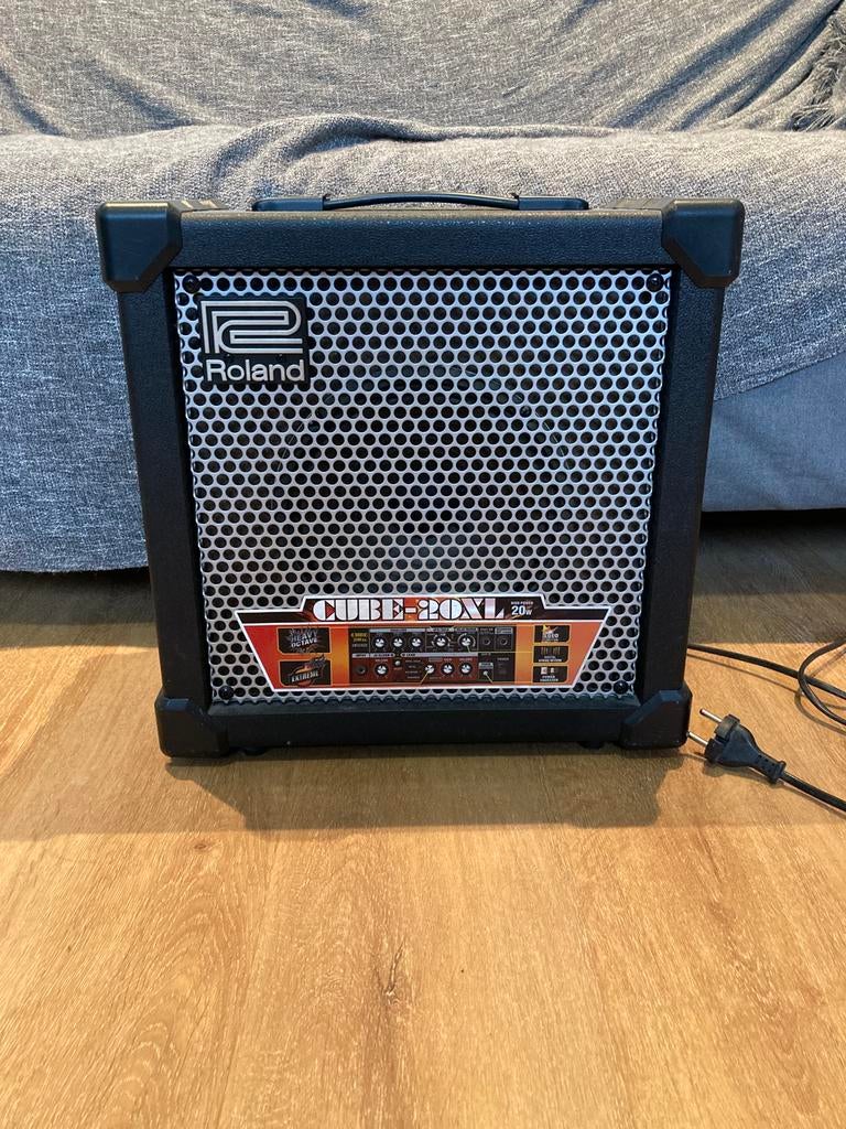 Roland Cube 20XL, Muziek en Instrumenten, Versterkers | Bas en Gitaar, Gebruikt, Gitaar, Minder dan 50 watt, Ophalen