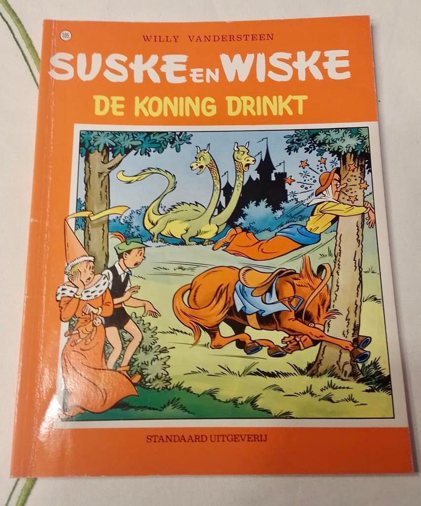 suske en wiske de koning drinkt nr105, Boeken, Ophalen of Verzenden, Gelezen