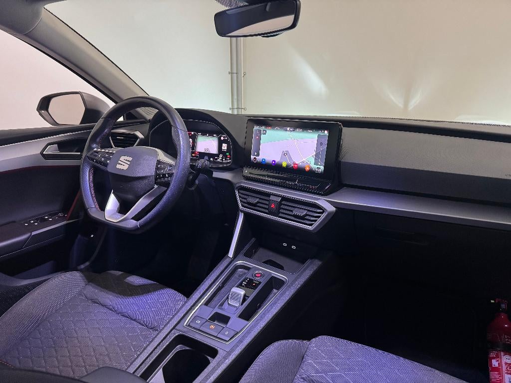 Seat Leon ST e-Hybrid PHEV 1.4 FR DSG *CARPLAY*CAMERA*, Auto's, 4 cilinders, Leon, Leder en Stof, 5 deurs