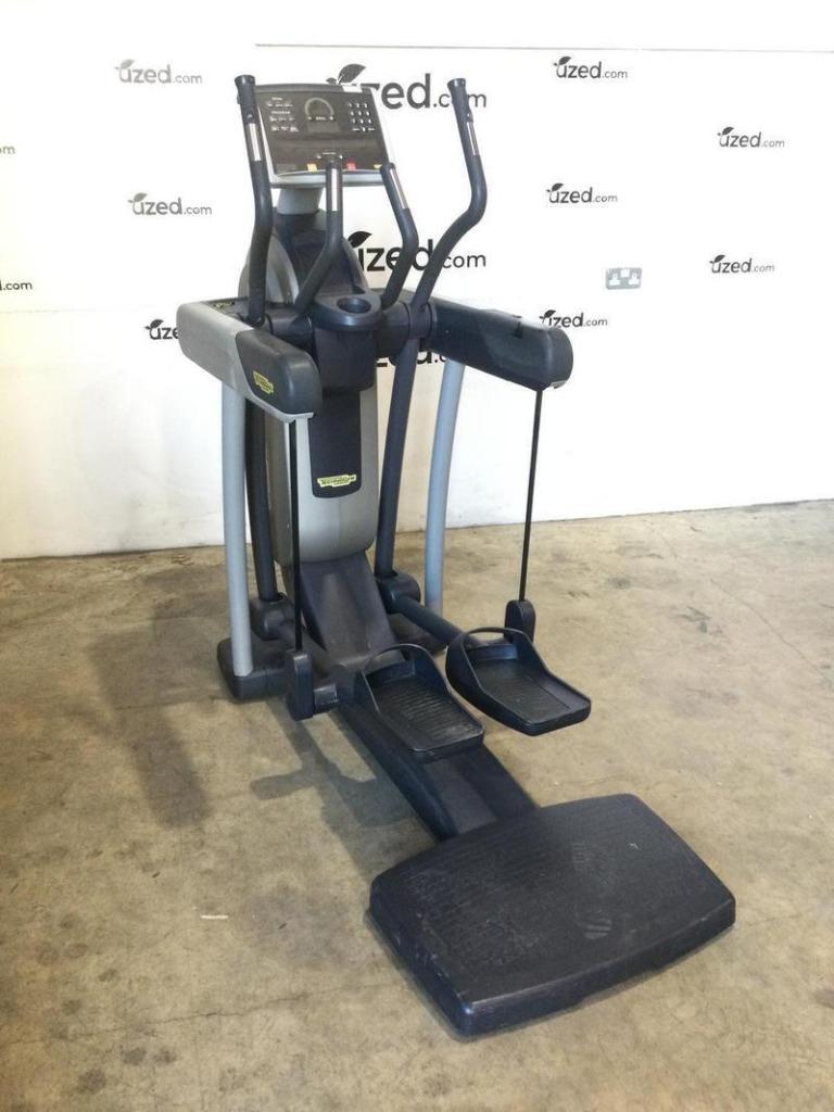 Technogym Vario Excite 500 Auto-alimenté – LED, Sport en Fitness, Ophalen of Verzenden, Gebruikt, Buik