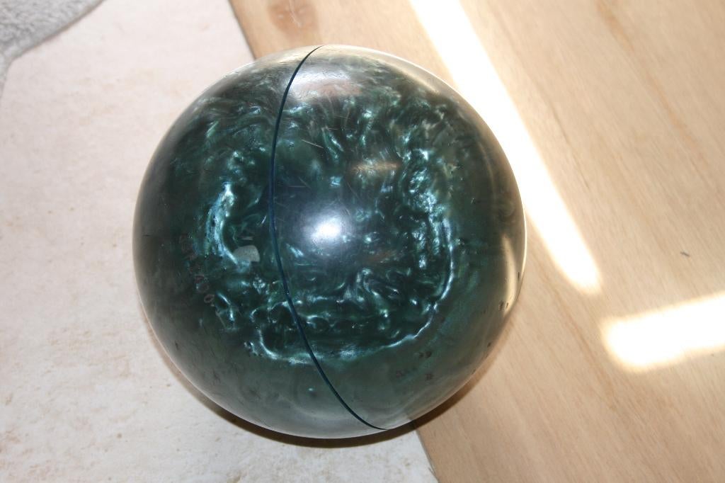 bowlingbal, Sport en Fitness, Bowlen, Ophalen of Verzenden, Zo goed als nieuw, Bal