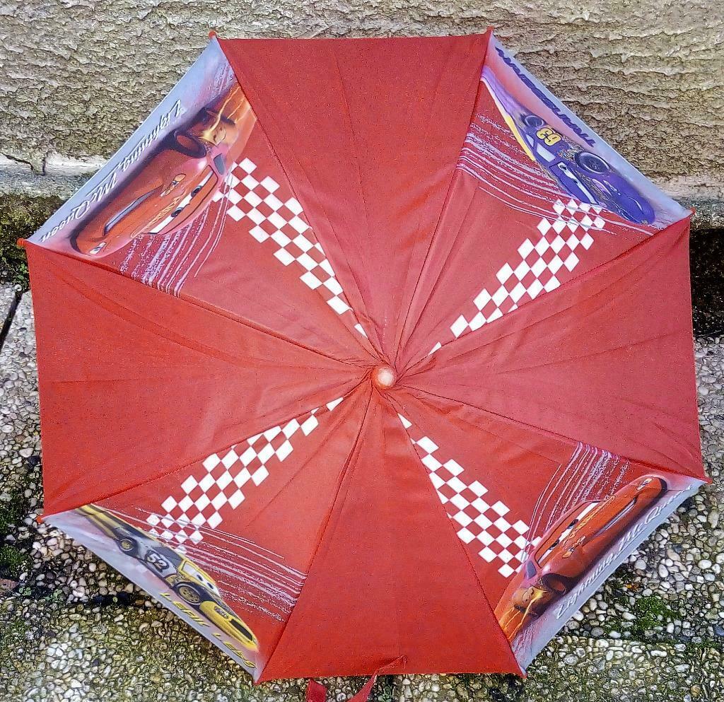 Parapluie pour enfants " Mc Queen " 12 €, Enlèvement, Utilisé
