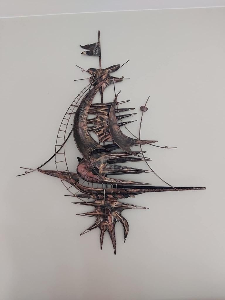Wandsculptuur, Ophalen