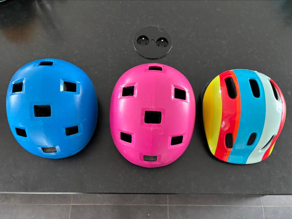 3 casques de velo (peut etre vendus séparément), Enlèvement, Comme neuf, Autres tailles