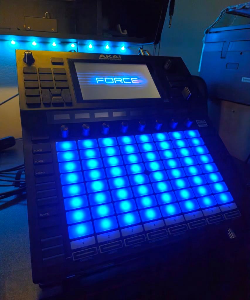 Akai Force, Muziek en Instrumenten, Samplers, Ophalen