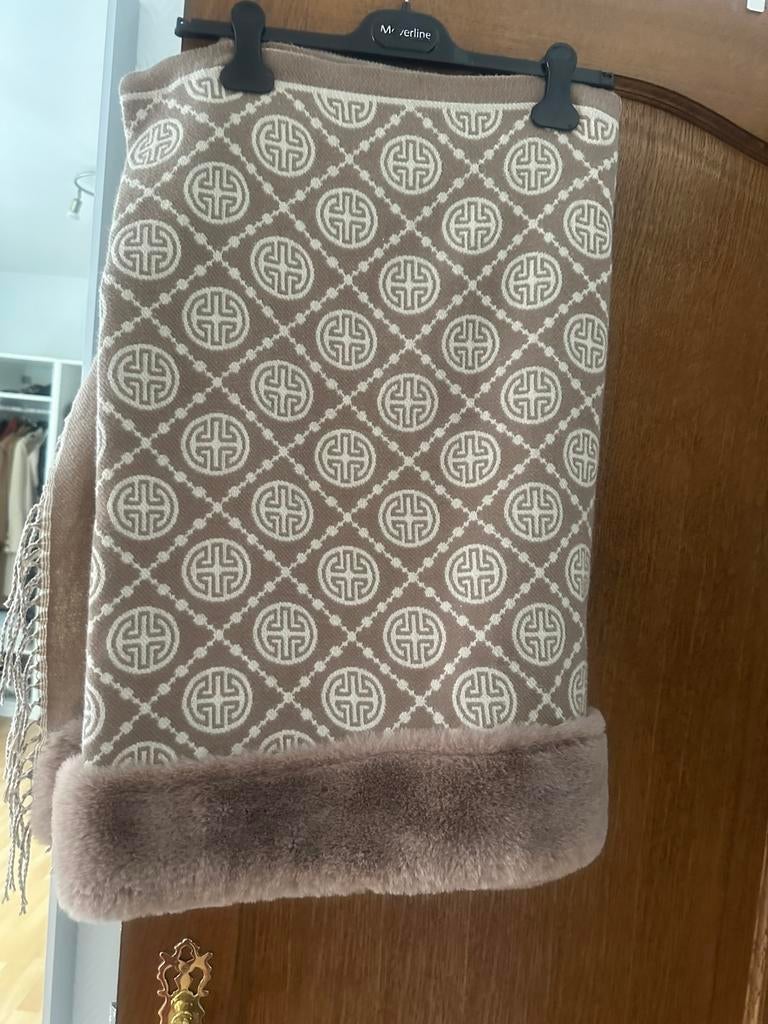 Châle/pashmina, Enlèvement ou Envoi, Comme neuf, Pashmina