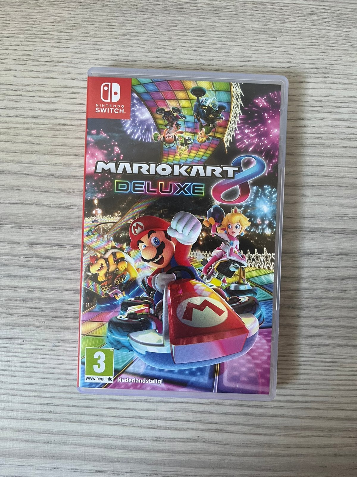 Mario Kart 8 Deluxe Nintendo Switch, Games en Spelcomputers, Ophalen, Zo goed als nieuw