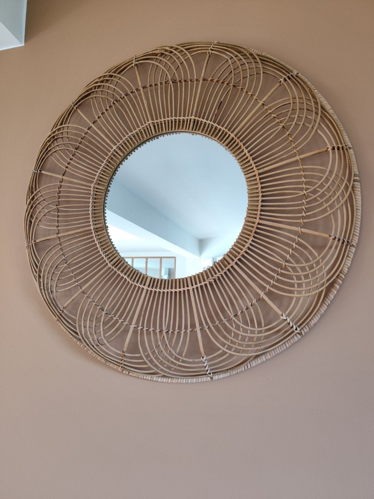 Grand miroir en rotin Maisons du Monde, Maison & Meubles, Moins de 100 cm, Rond, Comme neuf, Enlèvement