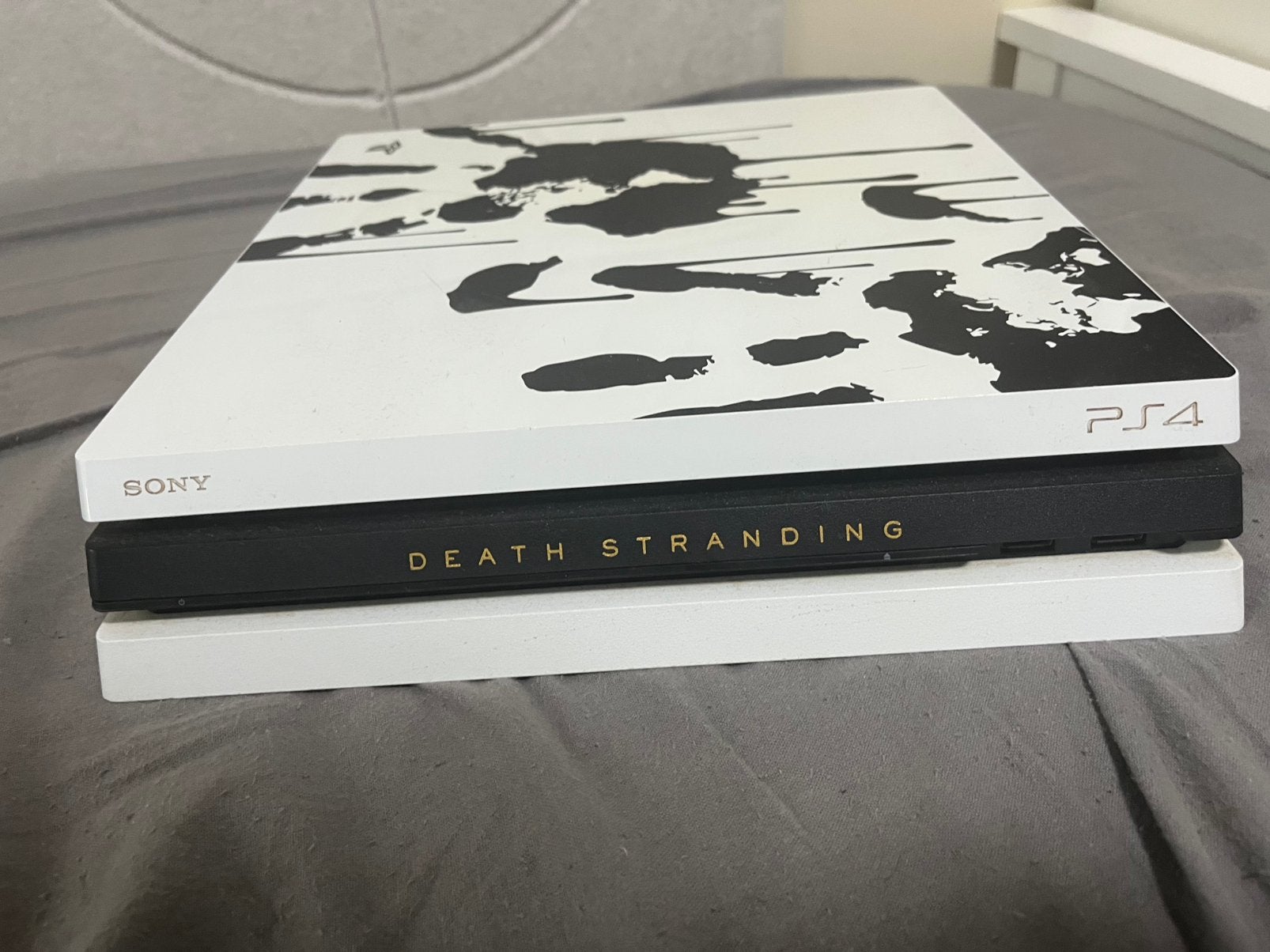 Playstation 4 pro death stranding 1TB, Ophalen, Zo goed als nieuw