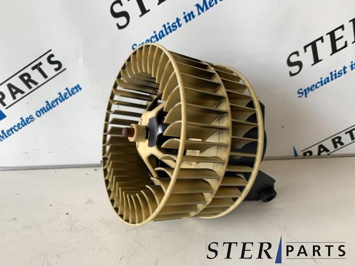 Moteur de ventilation chauffage d'un Mercedes A-Klasse, 3 mois de garantie, Utilisé, -, -