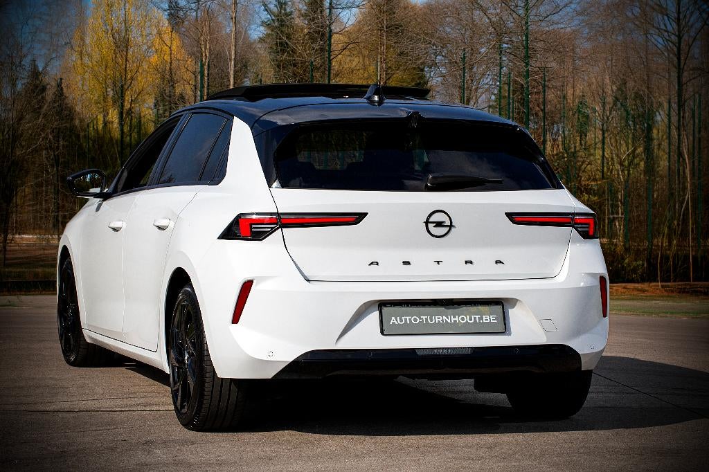 Opel Astra 1.5 Turbo GS-Line Automaat 2023 Pano, Auto's, Automaat, Wit, 5 deurs, Astra
