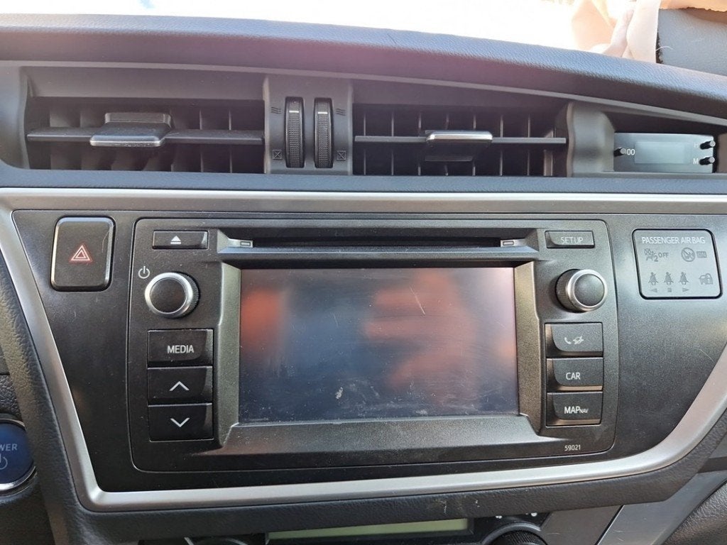 RADIO Toyota Auris Touring Sports (E18) (01-2013/12-2018), Auto-onderdelen, Gebruikt, Kundenbetreuung@toyota.de, Toyota, Toyota-Allee 2
50858  Köln, DE