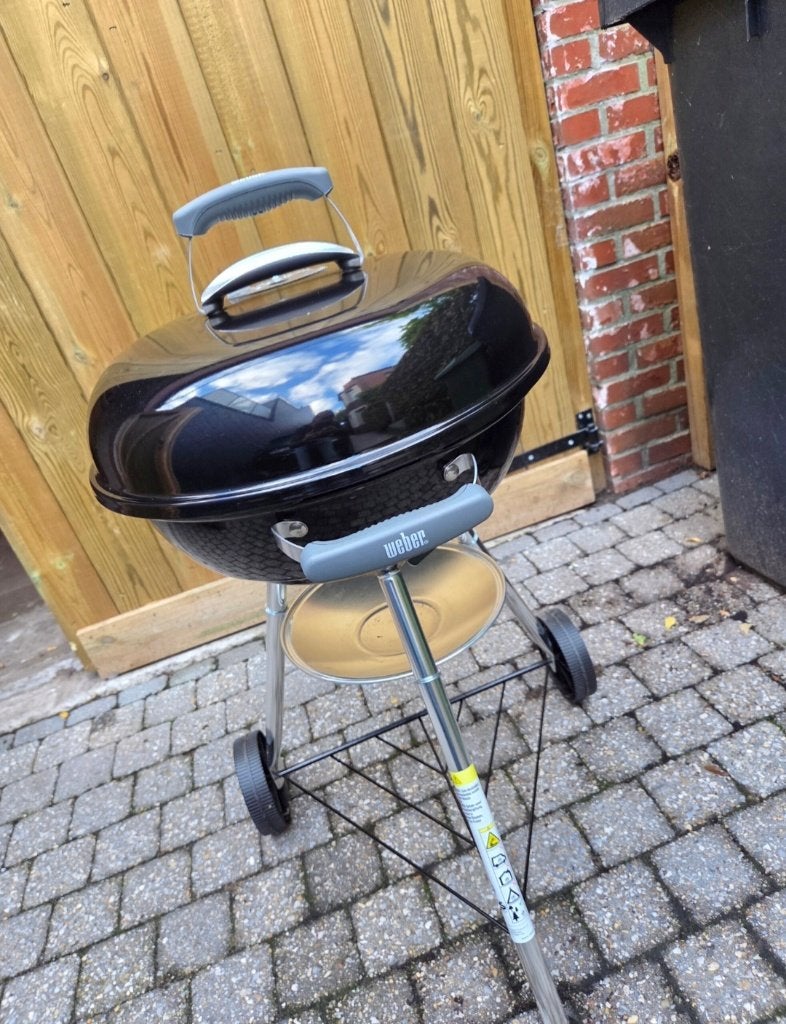 BBQ weber, Tuin en Terras, Houtskoolbarbecues, Ophalen, Zo goed als nieuw, Weber