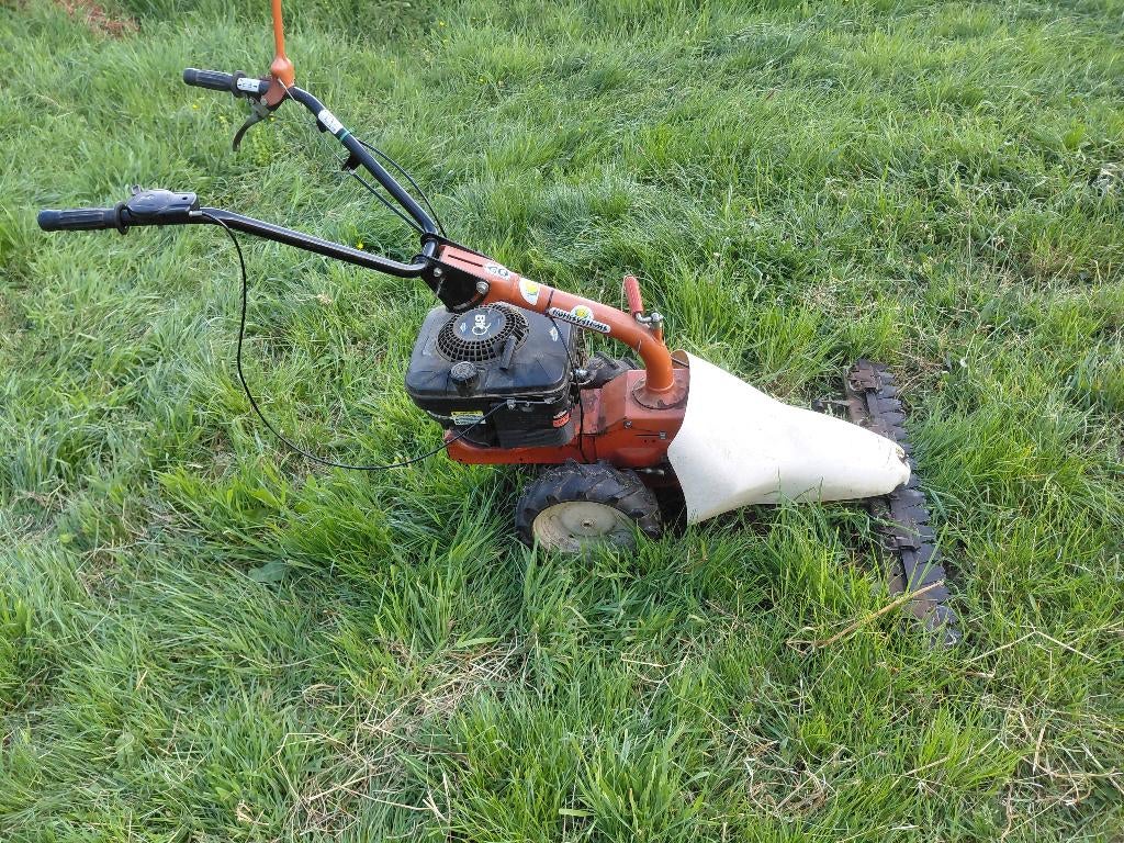 BARRE DE COUPE, Enlèvement, Élevage, Technique d'alimentation