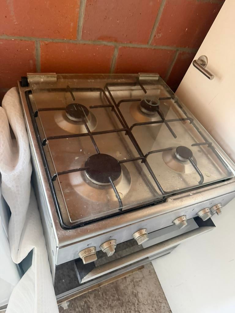 Gasfornuis te koop Siemens, Ophalen, Zo goed als nieuw