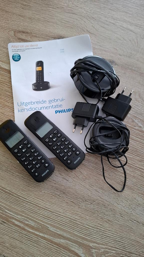 Draadloze telefoons van Philips met handleiding, Telecommunicatie, Ophalen, Zo goed als nieuw, 2 handsets