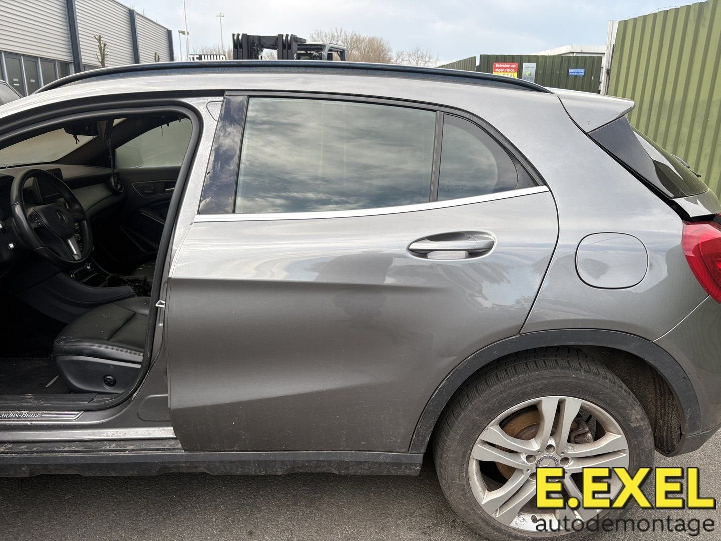 Deur links achter Mercedes GLA 220CDI 2013-22 Kleur 787, Gebruikt, -, Deur, Ophalen of Verzenden