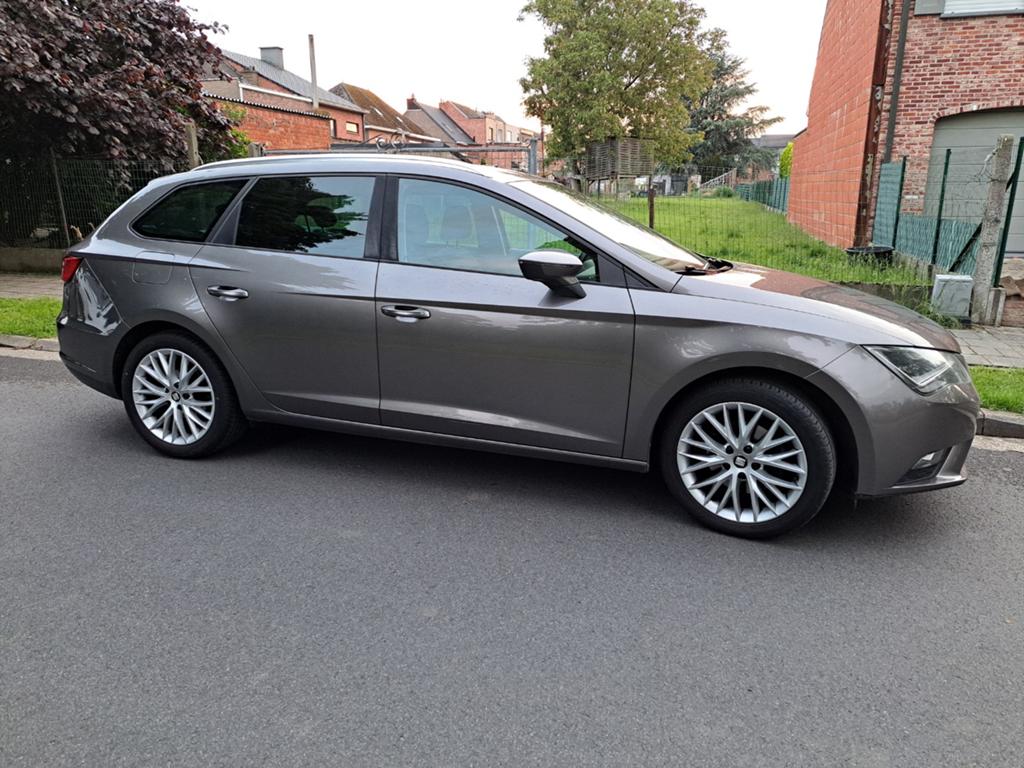 Seat Leon 1.4 Benzine. Van 2015. Euro 6B. Gekeurd voor verk., Auto's, Voorwielaandrijving, Stof, 4 cilinders, Bruin